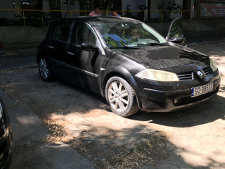 Renault Megane foto 2