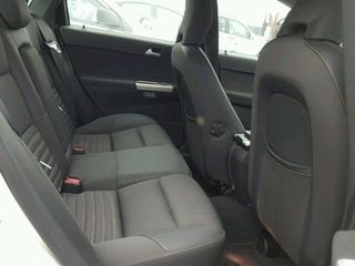 Volvo S40 foto 8