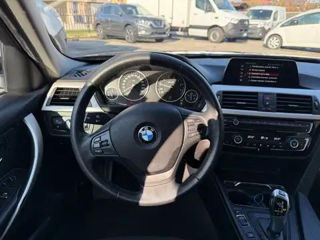 BMW 3 Series foto 8