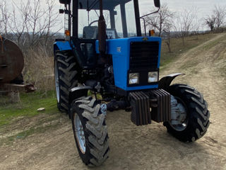 Vând Tractor MTZ foto 5