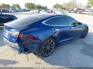 Tesla Model S foto 5