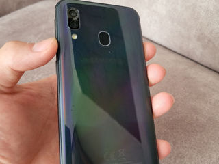 Samsung galaxy A40 foto 3