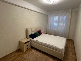 Apartament cu 2 camere, 75 m², Buiucani, Chișinău foto 7