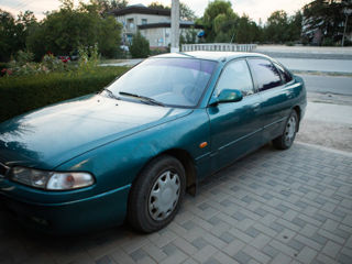 Mazda 626 foto 1