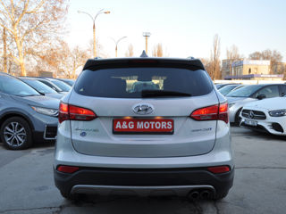 Hyundai Santa FE foto 5