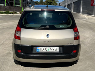 Renault Scenic foto 6