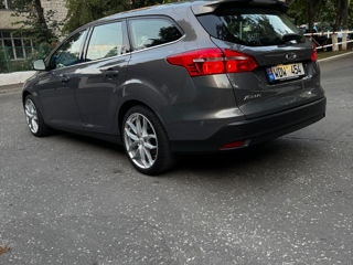 Ford Focus foto 2