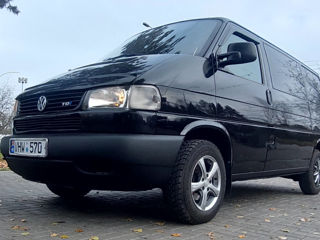 Volkswagen Transporter foto 2