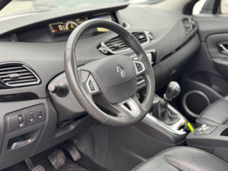 Renault Grand Scenic foto 13