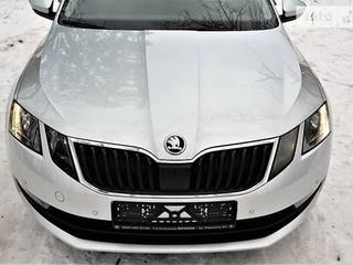 Skoda Superb foto 4