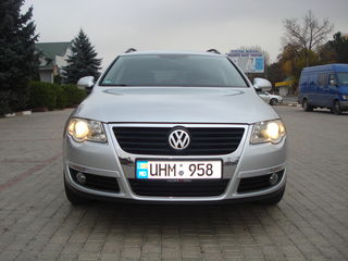 Volkswagen Passat foto 1