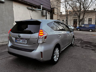 Toyota Prius + foto 4