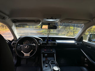 Lexus IS Series foto 3