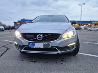 Volvo V60 Cross Country foto 4