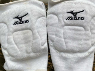 Наколенники Mizuno