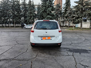 Renault Grand Scenic foto 5