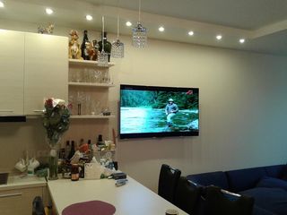 Монтаж телевизоров LCD, LED, PLASMA на стену. Качественно. foto 3