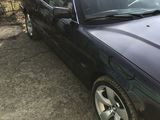 BMW 5 Series foto 7