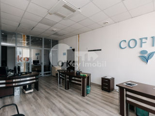 Spatiu comercial spre chirie, Centru, 3185 € ! foto 6