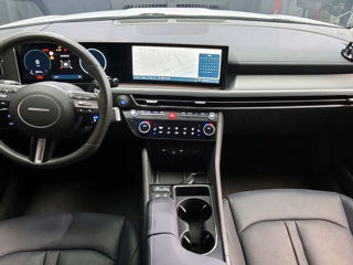 Hyundai Sonata foto 12