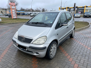 Mercedes A-Class foto 3