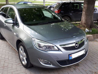 Opel Astra foto 1