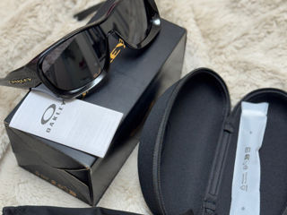 Ochelari de Soare Oakley Originali – Model Sport / Lifestyle  фото 0