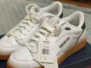 Reebok Club C Bulc trainers in white with gum sole