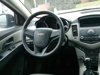 Chevrolet Cruze foto 10