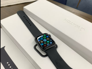 Apple Watch 4 foto 2