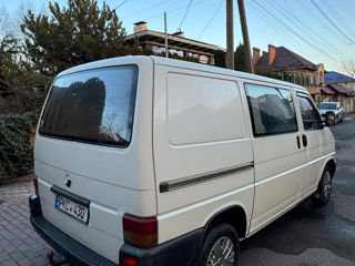 Volkswagen Transporter foto 4