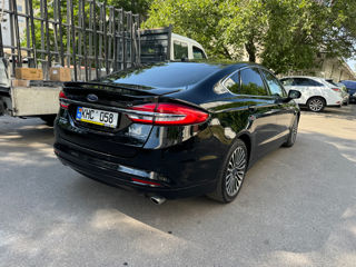 Ford Fusion foto 3