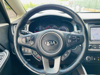 Kia Carens foto 10