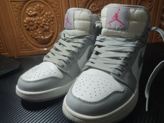 Jordan 1 grey