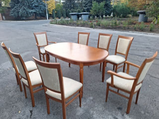 Masa extensibilă +8 scaune. foto 1