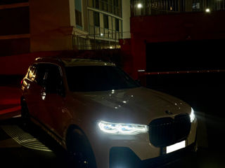 BMW X7 foto 19