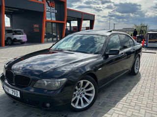 BMW 7 Series foto 1