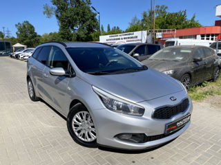 KIA Ceed фото 4