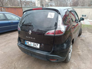 Renault Scenic foto 2