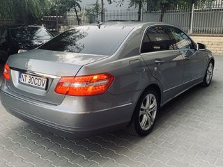 Mercedes E Class foto 6