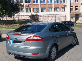 Ford Mondeo foto 3