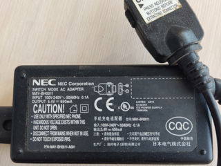 NEC 22i foto 3