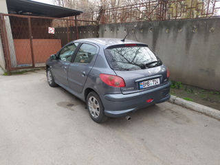 Peugeot 206 foto 2