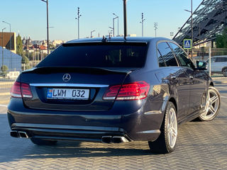 Mercedes E-Class foto 6