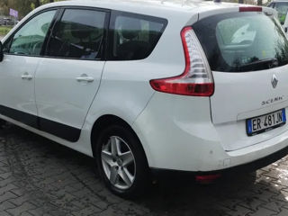 Renault Grand Scenic foto 4