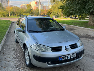 Renault Megane foto 1