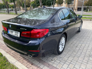 BMW 5 Series foto 5