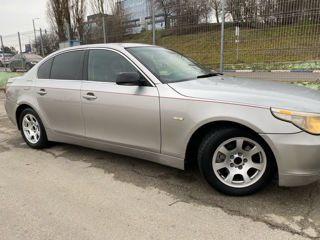 BMW 5 Series foto 5