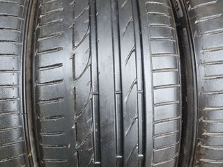 235/40/ R19- Bridgestone. foto 4