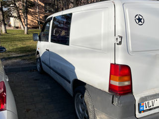 Mercedes Vito foto 2